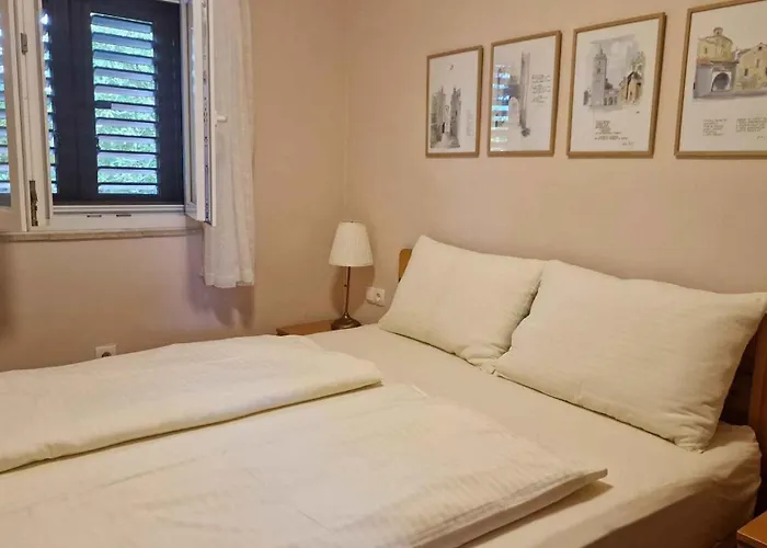 In - Insel Krk 12955 Дом отдыха Малинска